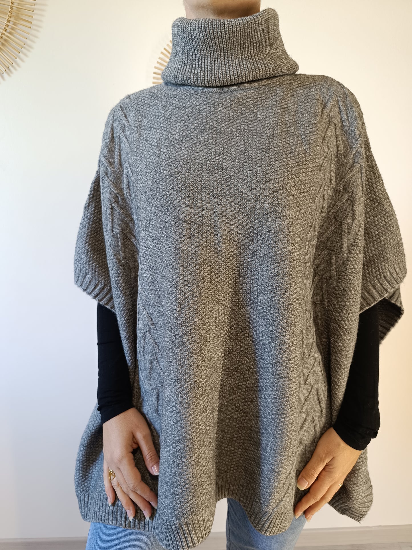 Poncho Lysandre gris foncé
