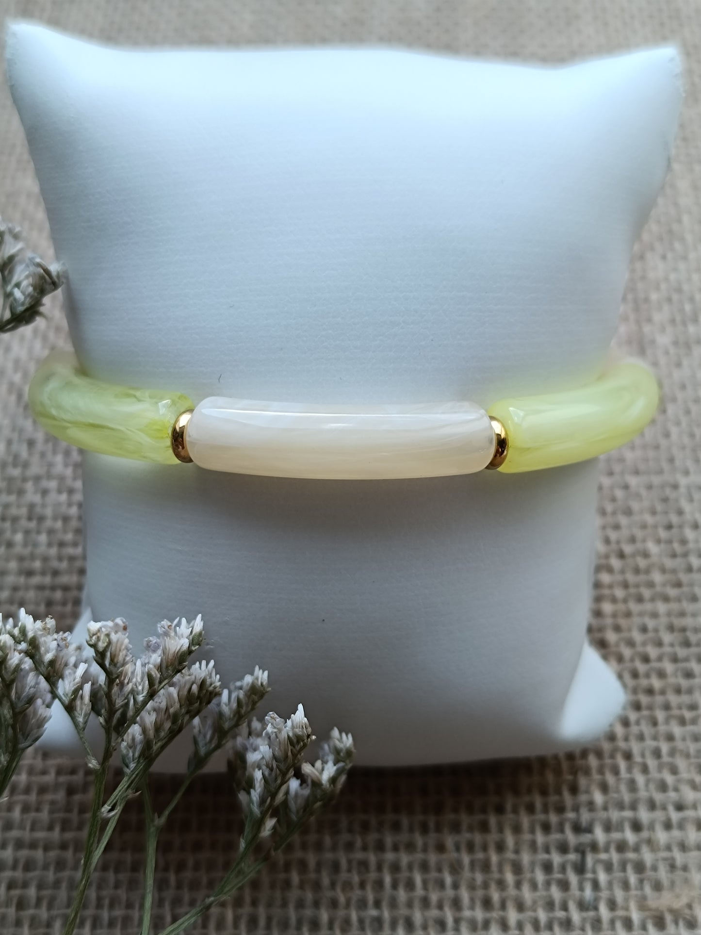 Bracelet élastique résine jaune