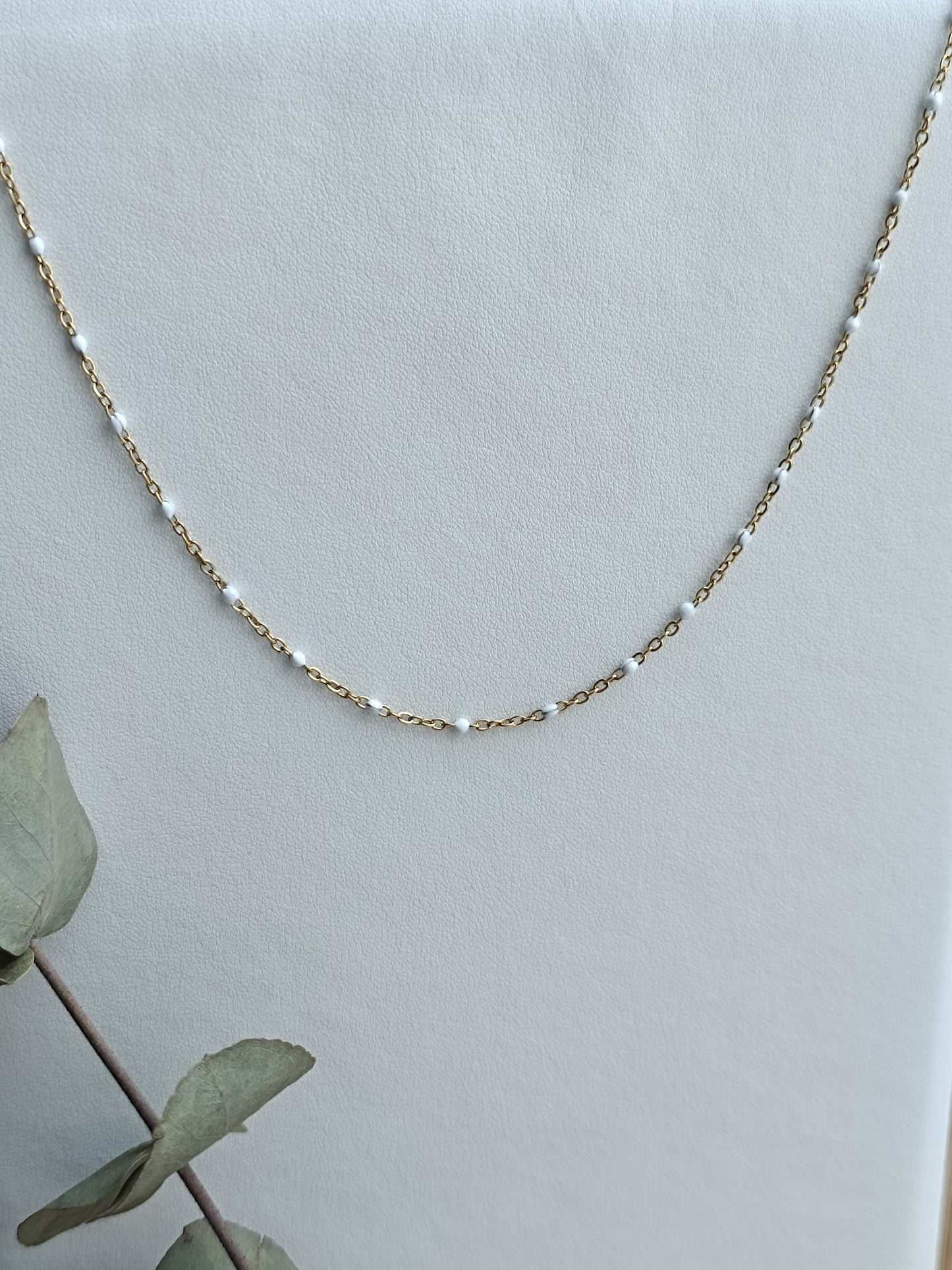 Collier Yuna blanc
