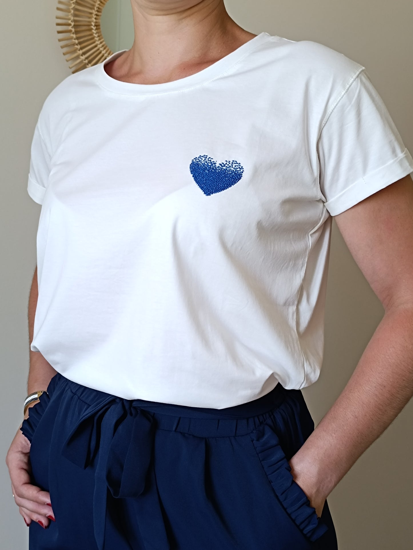 Tee-shirt coeur bleu