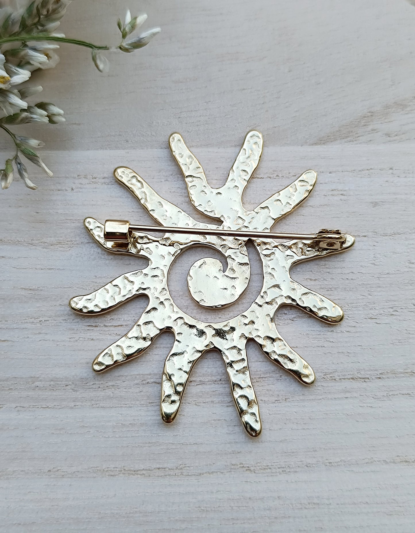 Broche Soleil