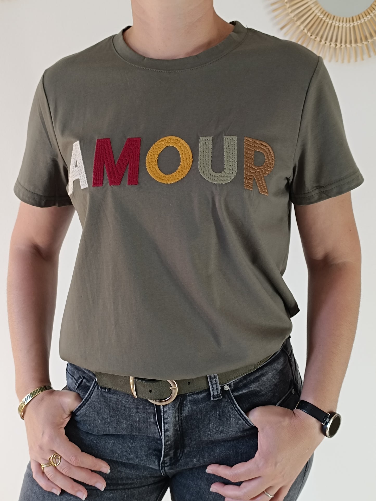 Tee-shirt "AMOUR" kaki