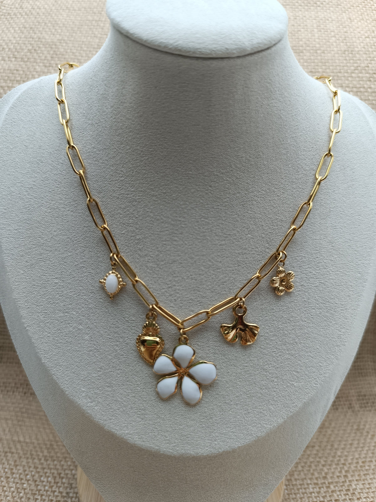 Collier Justine
