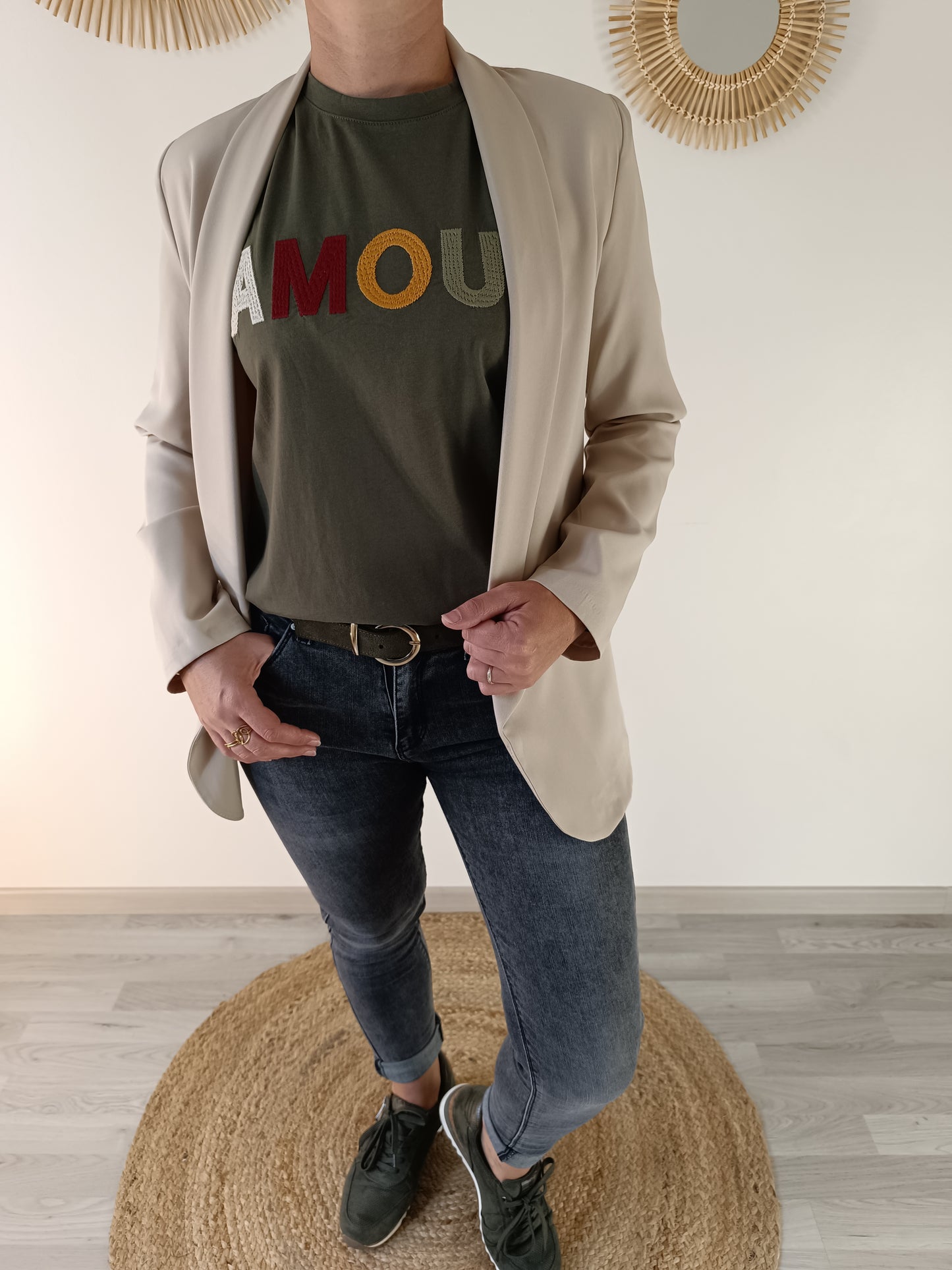 Tee-shirt "AMOUR" kaki
