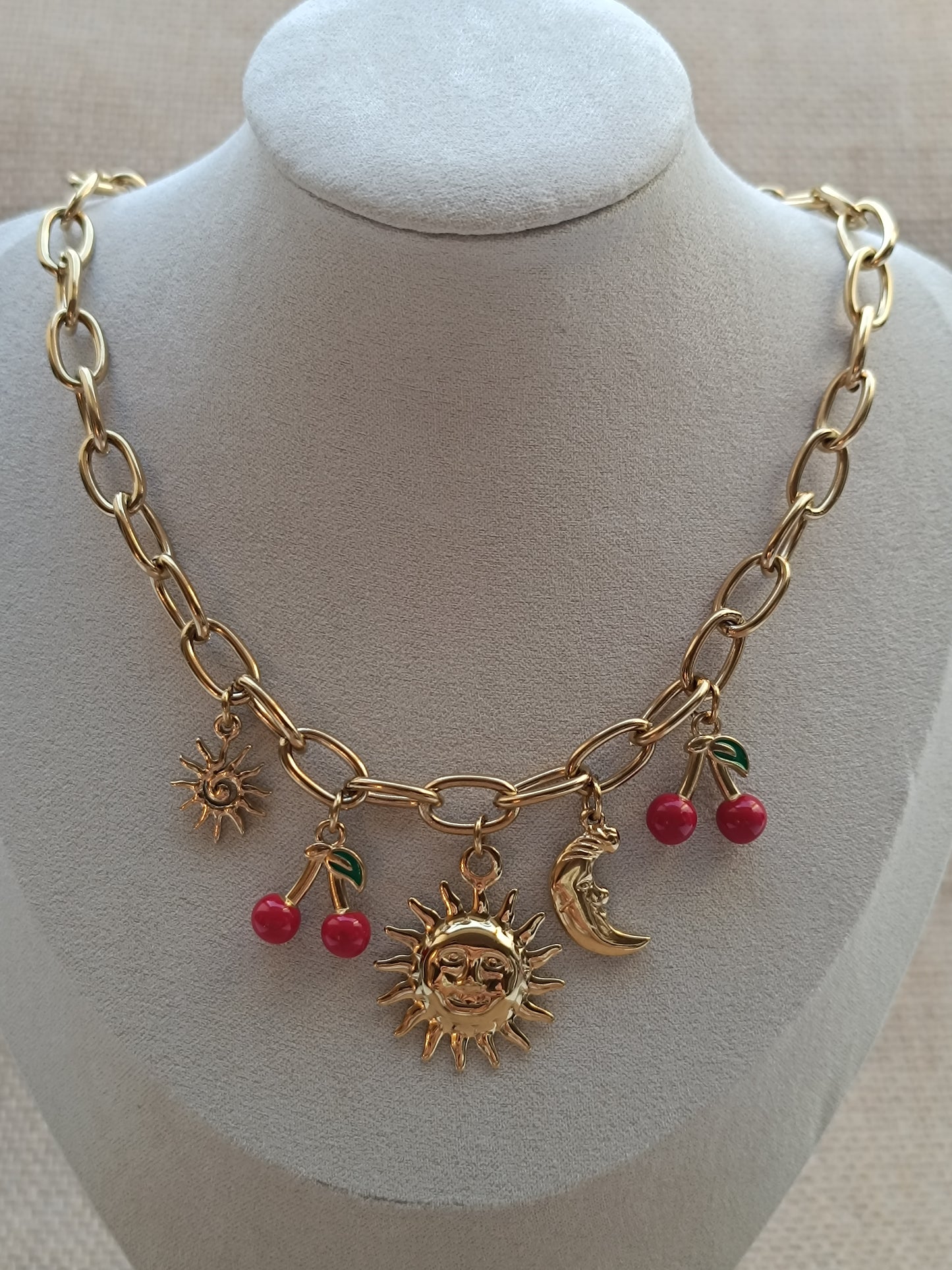 Collier Soen